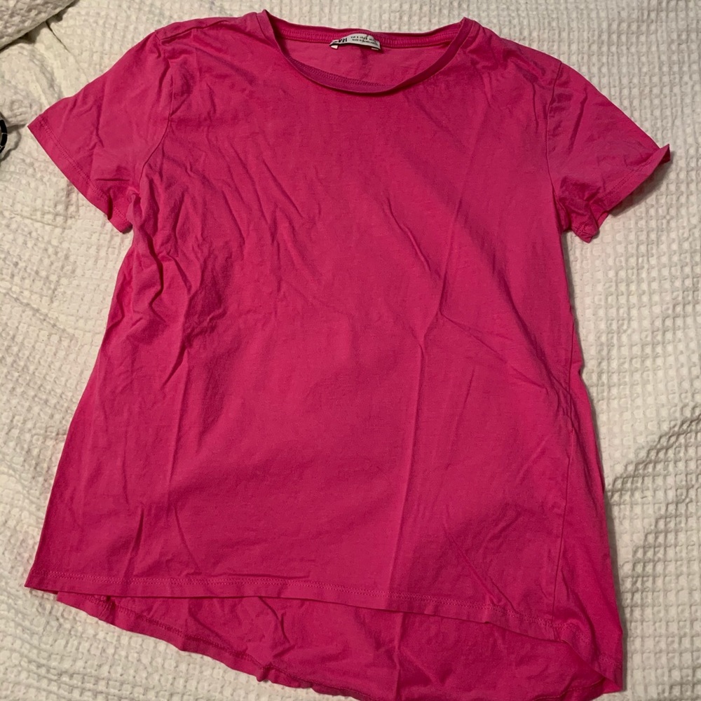 Pink t shirt